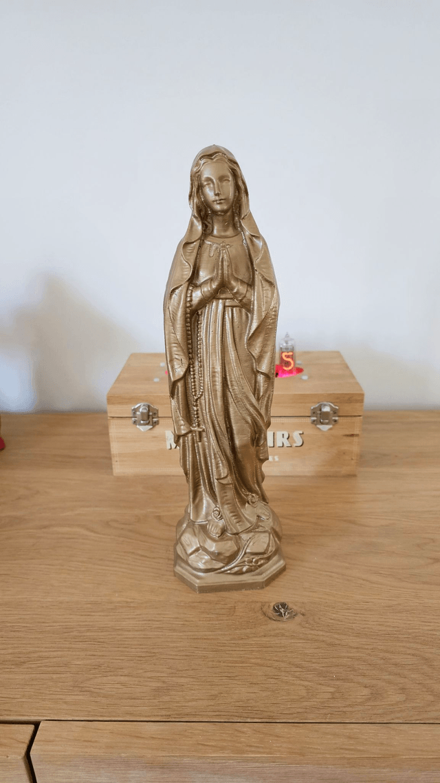 Vierge Marie couleur et taille au choix