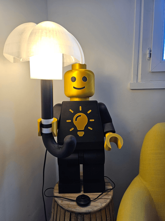 Lampe Figurine Gérante Noir et Or - 70 cm