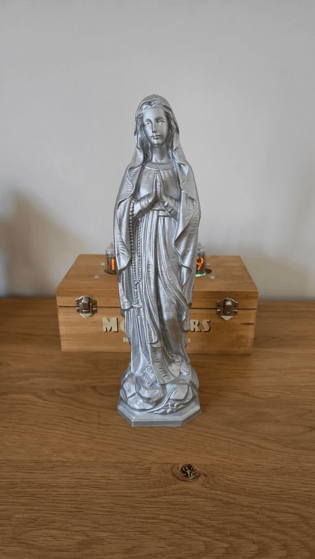 Vierge Marie couleur et taille au choix
