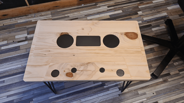 Table d'appoint K7 bois brut