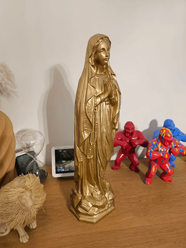 Vierge Marie couleur et taille au choix
